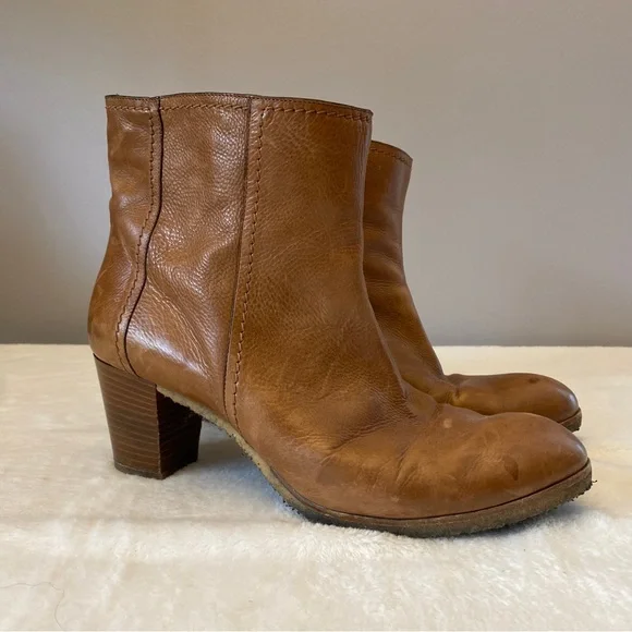 Roberto Del Carlo Shoes Roberto Del Carlo Pull On Heeled Ankle